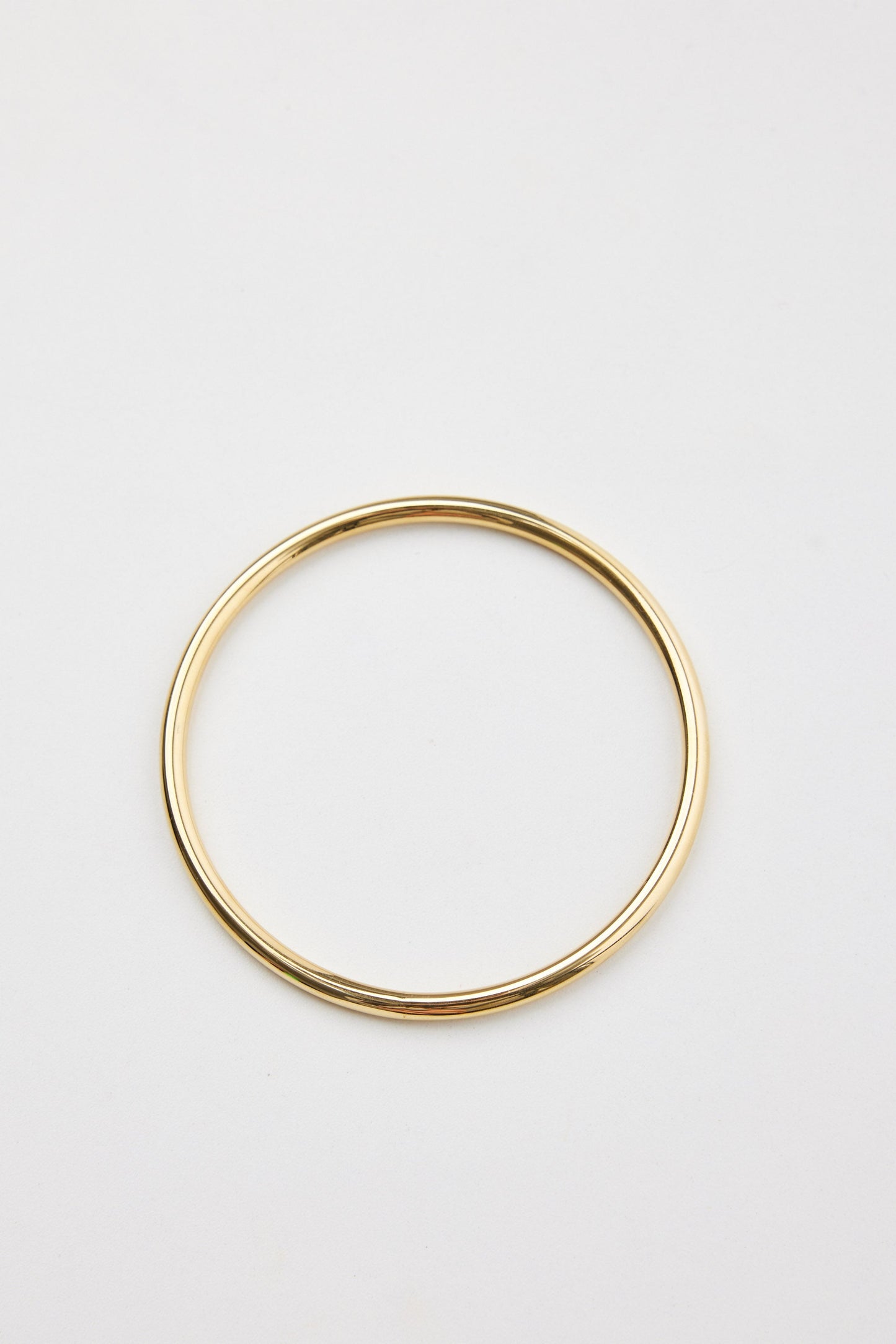 Round Solid Bangle - Gold